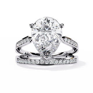 Statement Pear Ring