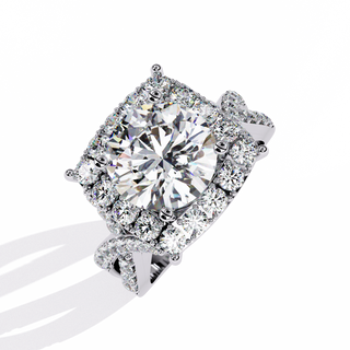 Solitaire Cluster Ring