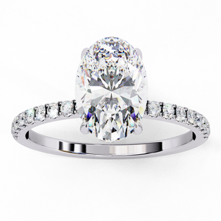 Oval Centre with Round Accents