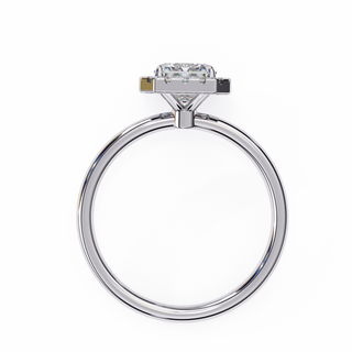 Emerald Ring in Minimal Style