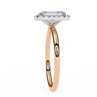 Emerald Ring in Minimal Style