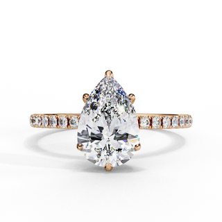 Pear Centre with Round Accents