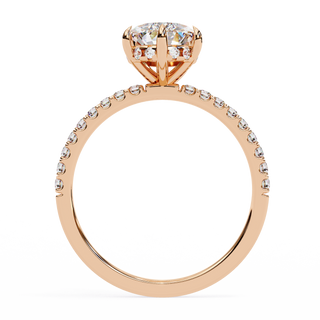 Pear Centre with Round Accents