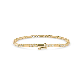 Sophisticated tennis bracelet with 0.63 ct round diamonds in 8.71 gm of 18kt gold. A stunning piece of lab-grown diamond jewellery, perfect for ethical jewellery lovers.